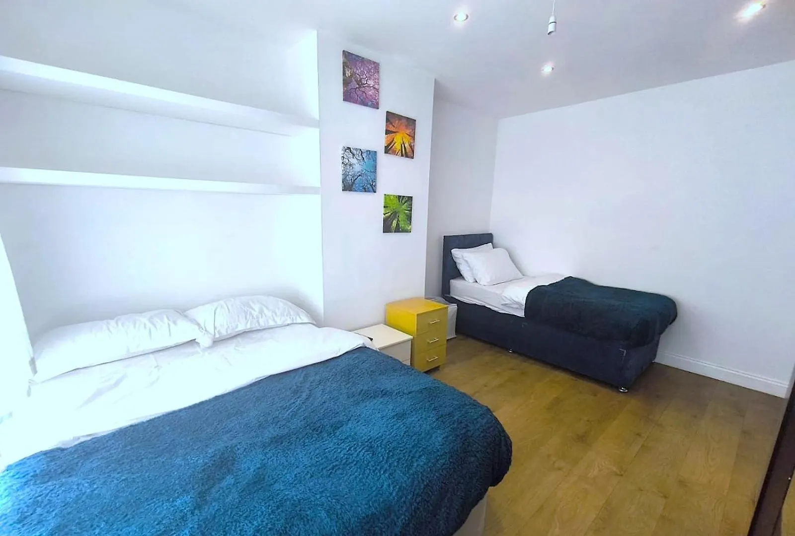 Spacious Triple Bedroom 10 Min From Station Dagenham