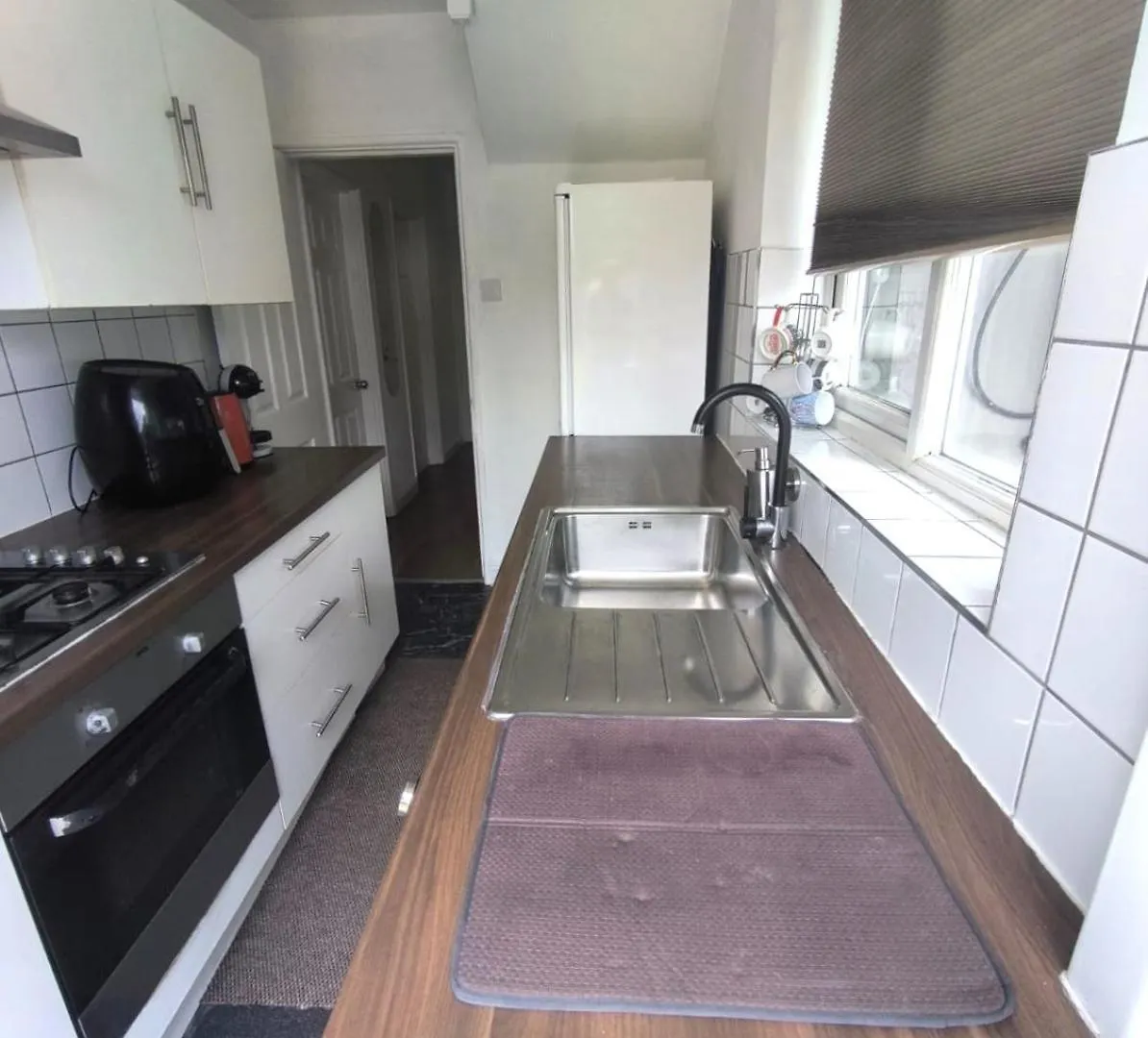 Spacious Triple Bedroom 10 Min From Station Dagenham Homestay